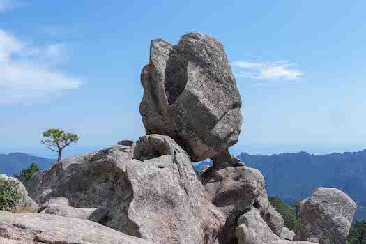 Corsica rotsen